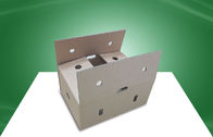 4C によって印刷される波形のカートンは空気穴が付いているフルーツの紙の箱を囲みます